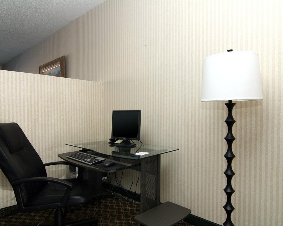 Quality Inn & Suites Grants - I-40 Exterior foto