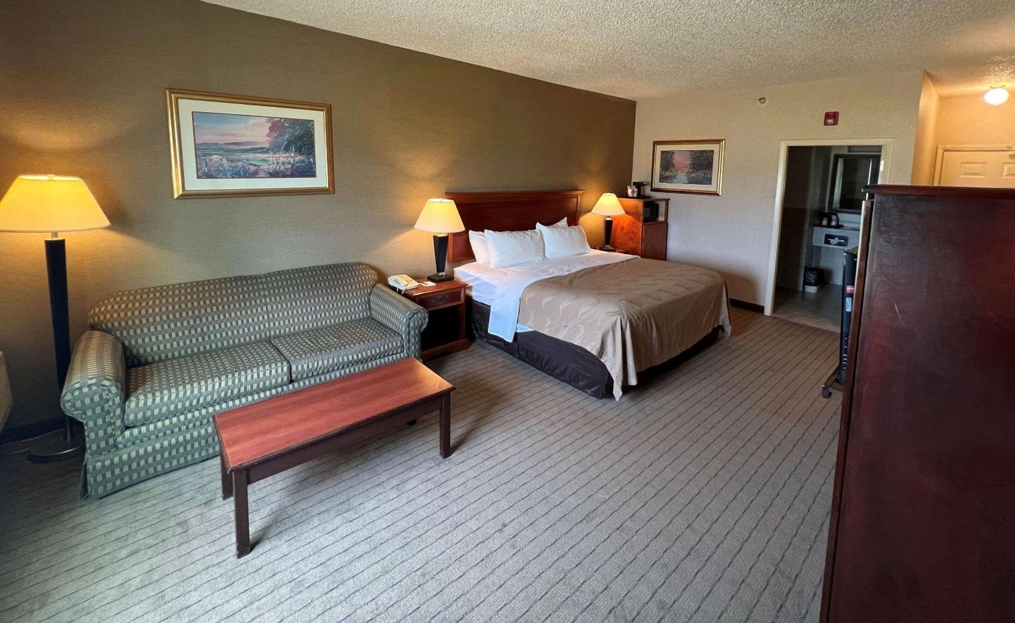 Quality Inn & Suites Grants - I-40 Exterior foto
